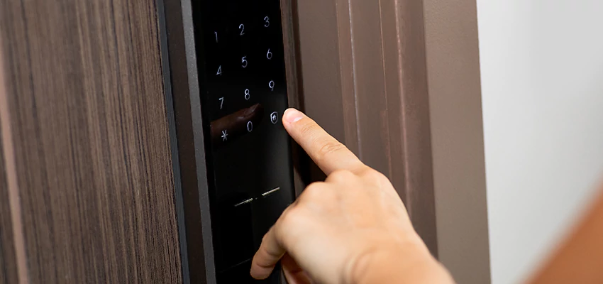 Smart Electric Locks Replacement Services in Redondo Beach, CA