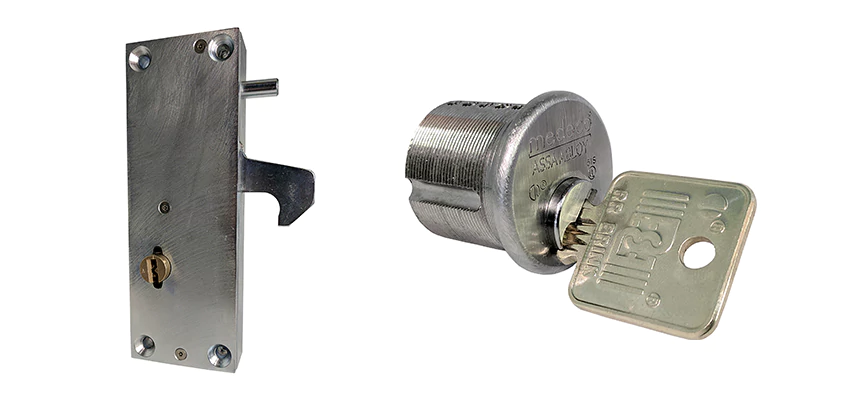 RR Fence Gates Brink Locks Repair in Redondo Beach, California