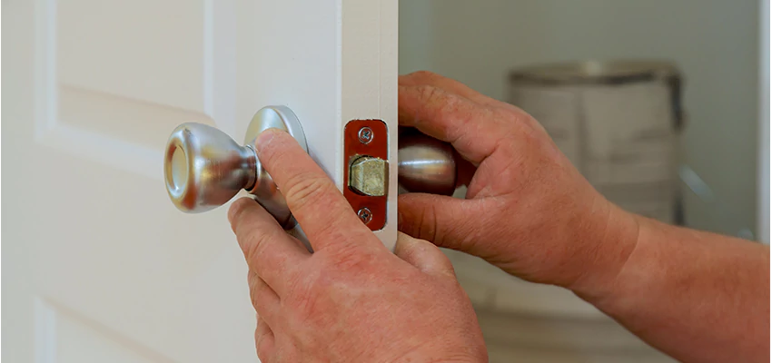 AAA Locksmiths For lock Replacement in Redondo Beach, California