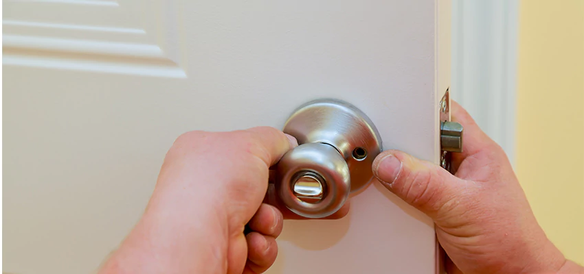 After-hours Locksmith For Lock And Key Installation in Redondo Beach, CA